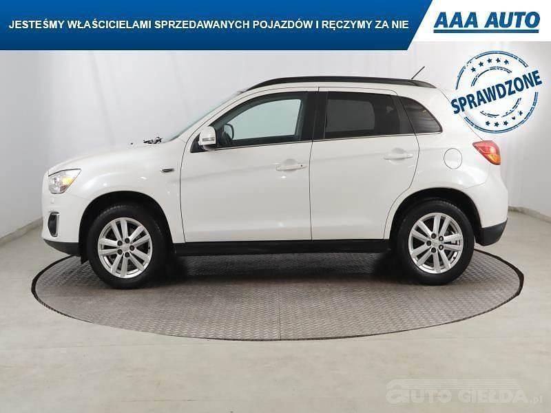 Używany Mitsubishi ASX 117 KM (86 kW) 2013 Biały SUV
