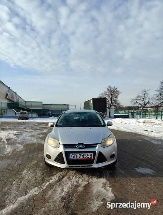 Srebrny Używany 2012 Ford Focus Kombi | 8990 zł (Dobra cena) - Obraz 1/4