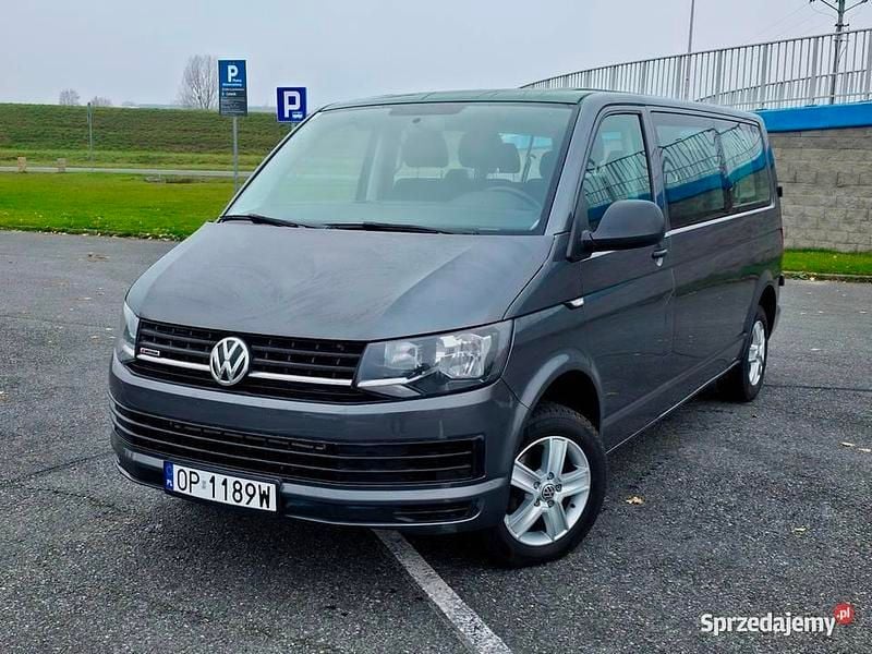 Szary Używany 2017 VW Caravelle Minivan | 85 000 zł - Obraz 1/4