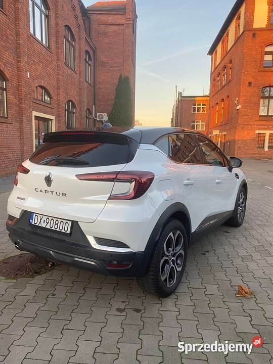 Biały Używany 2020 Renault Captur SUV | 66 900 zł (Uczciwa cena) - Obraz 1/4