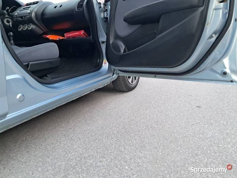 Używany Honda Jazz 78 KM (57 kW) 2005 Hatchback