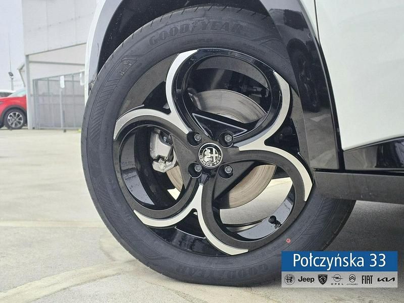 Używany Alfa Romeo GT Junior 145 KM (106 kW) 2024 Biały Hatchback