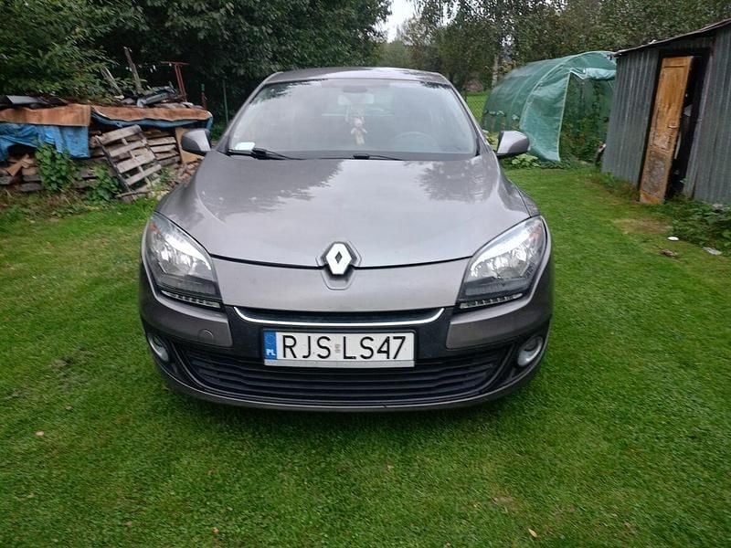 Srebrny Używany 2012 Renault Mégane Sedan/Limuzyna | 14 800 zł (Uczciwa cena) - Obraz 1/4