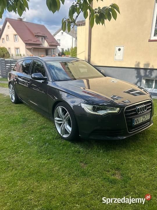 Używany Audi A6 Comfort 2011 Czarny Kombi