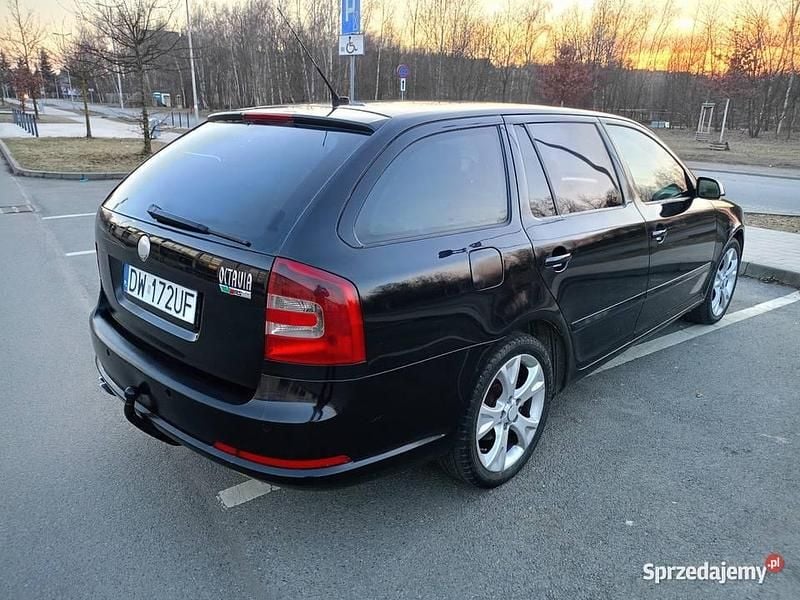 Używany Skoda Octavia Sport 2007 Czarny Kombi