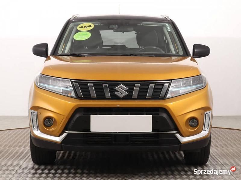 Pomarańczowy Używany 2022 Suzuki Vitara SUV | 77 999 zł (Uczciwa cena) - Obraz 1/4
