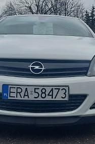 Używany Opel Astra GTC 90 KM (66 kW) 2008 Biały Coupe