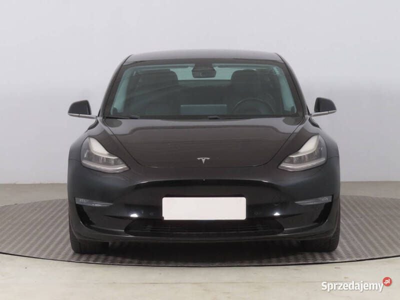 Czarny Używany 2019 Tesla Model 3 Long Range Sedan/Limuzyna | 98 000 zł - Obraz 1/4