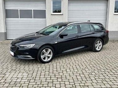 Używany Opel Insignia Sport 170 KM (125 kW) 2018 Czarny Sedan/Limuzyna