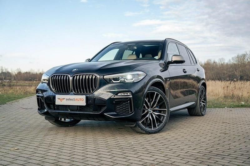 Używany BMW X5 M50 400 KM (294 kW) 2019 Czarny (metalik) SUV