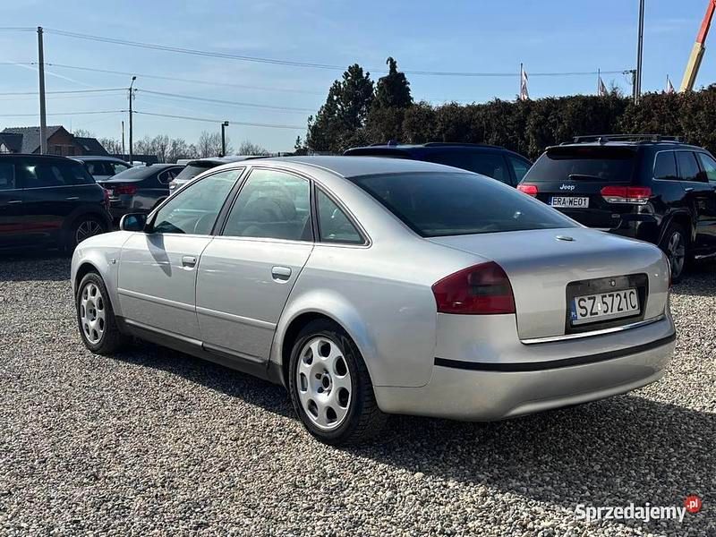 Używany Audi A6 2000 Srebrny Sedan/Limuzyna