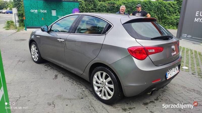 Używany 2011 Alfa Romeo Giulietta Hatchback | 15 500 zł (Super Cena) - Obraz 1/4