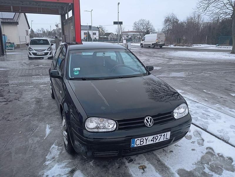 Używany VW Golf IV 2003 Inny kolor Hatchback