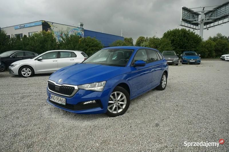 Niebieski Używany 2022 Skoda Scala Ambition Hatchback | 52 800 zł (Uczciwa cena) - Obraz 1/4