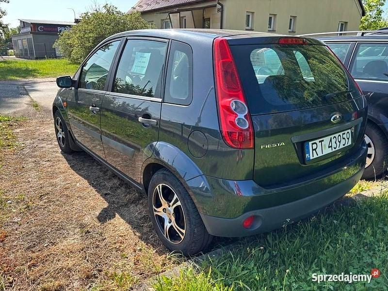 Grafitowy Używany 2006 Ford Fiesta Hatchback | 7900 zł (Dość drogi) - Obraz 1/4