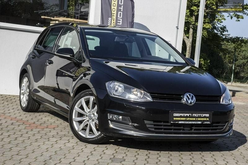 Używany VW Golf VII Highline 140 KM (102 kW) 2014 Czarny Hatchback