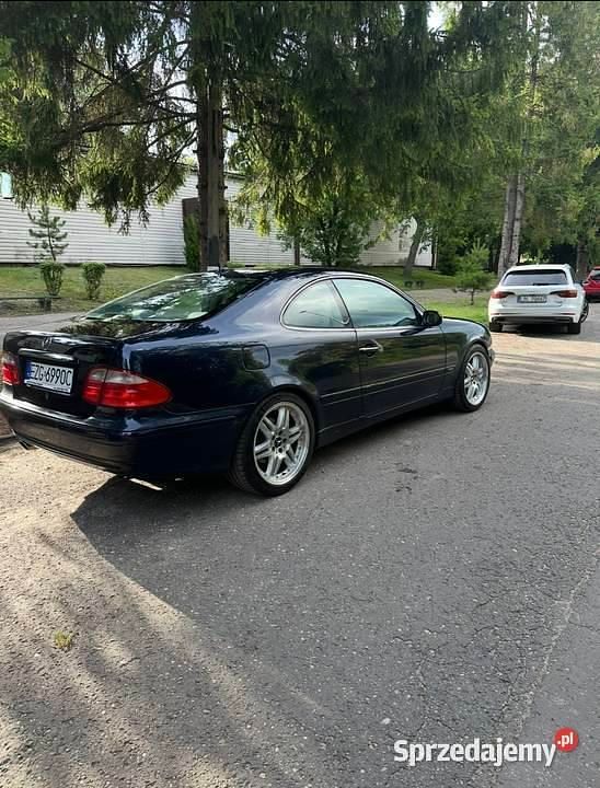 Używany Mercedes CLK320 2001