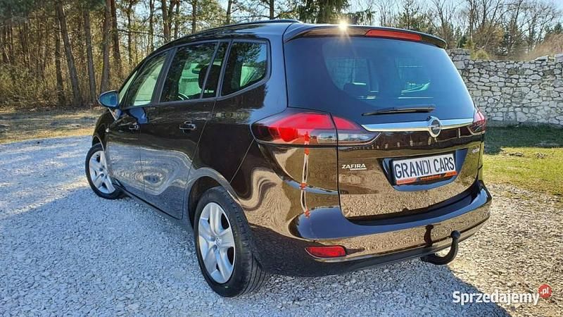 Używany Opel Zafira 140 KM (102 kW) 2012 Brązowy Minivan