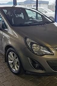 Używany Opel Corsa 85 KM (62 kW) 2014 Beżowy Hatchback