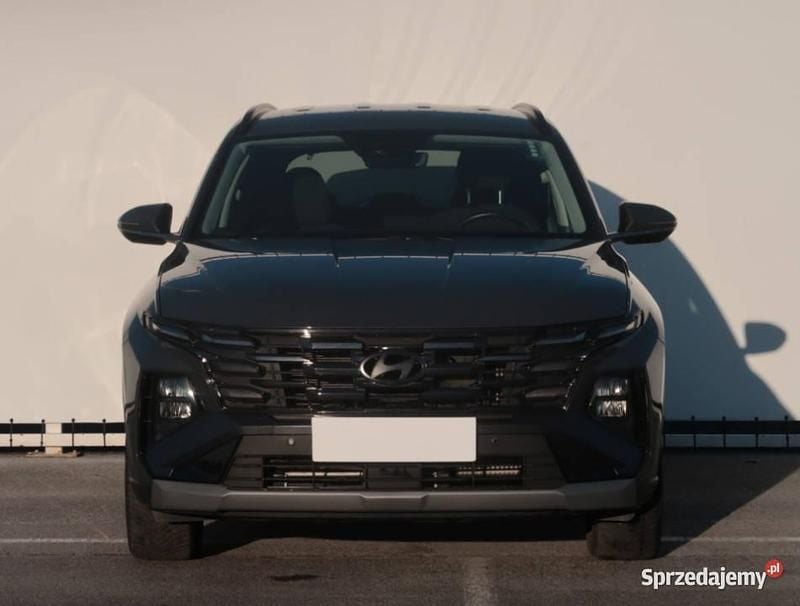 Szary Używany 2024 Hyundai Tucson SUV | 134 999 zł (Drogi) - Obraz 1/4