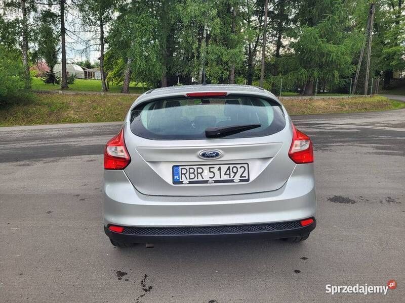 Srebrny Używany 2011 Ford Focus Hatchback | 23 900 zł (Drogi) - Obraz 1/4