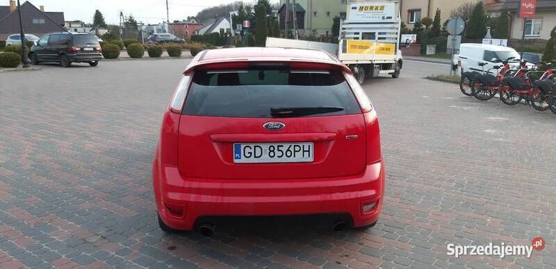 Używany Ford Focus 2008 Czerwony Hatchback