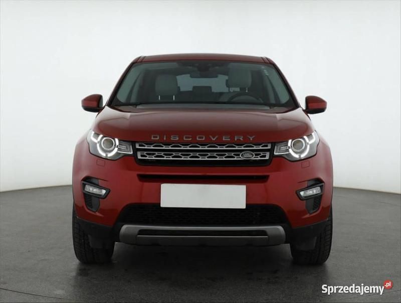 Używany Land Rover Discovery Sport 180 KM (132 kW) 2018 Czerwony SUV