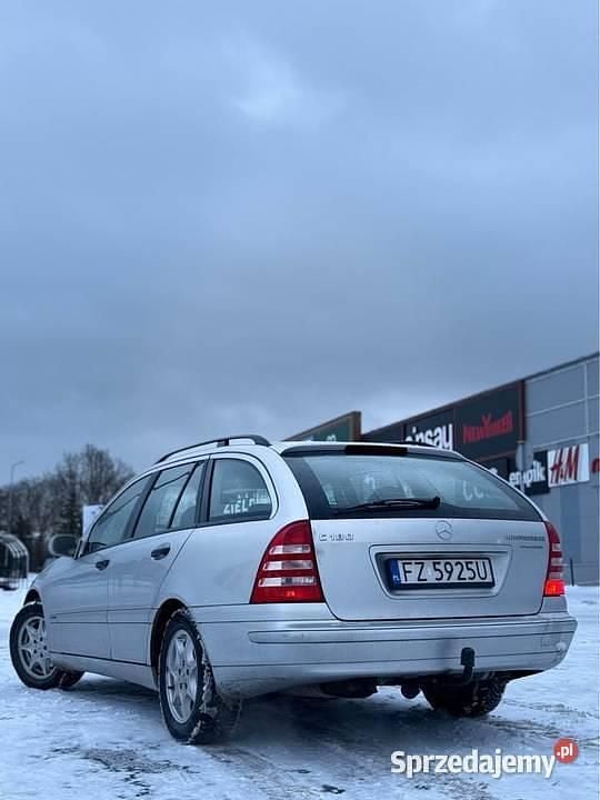 Używany Mercedes C200 2004