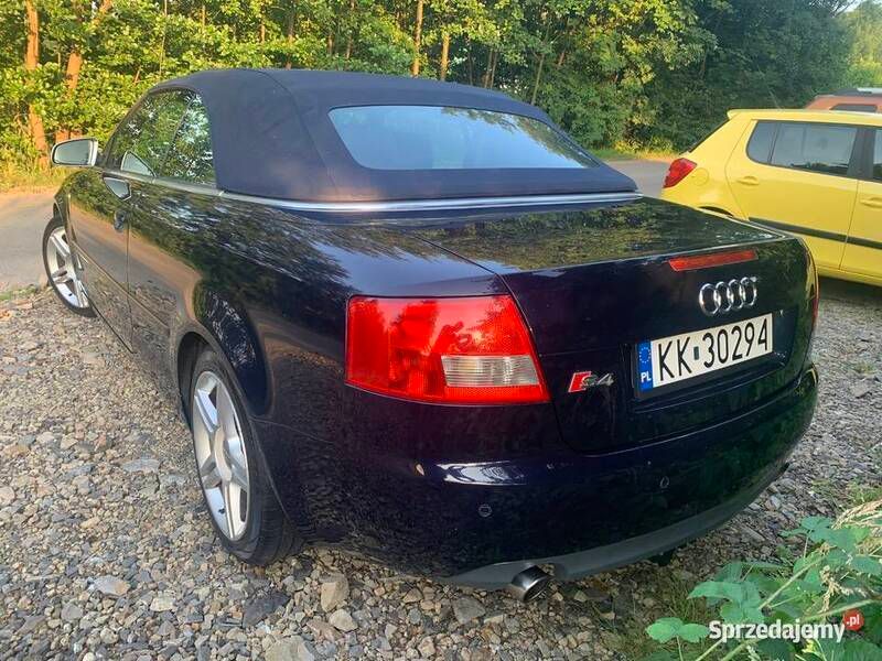 Używany Audi A4 2002 Granatowy Kabriolet