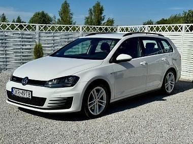 Inny kolor Używany 2016 VW Golf VII Kombi | 43 900 zł (Dobra cena) - Obraz 1/4