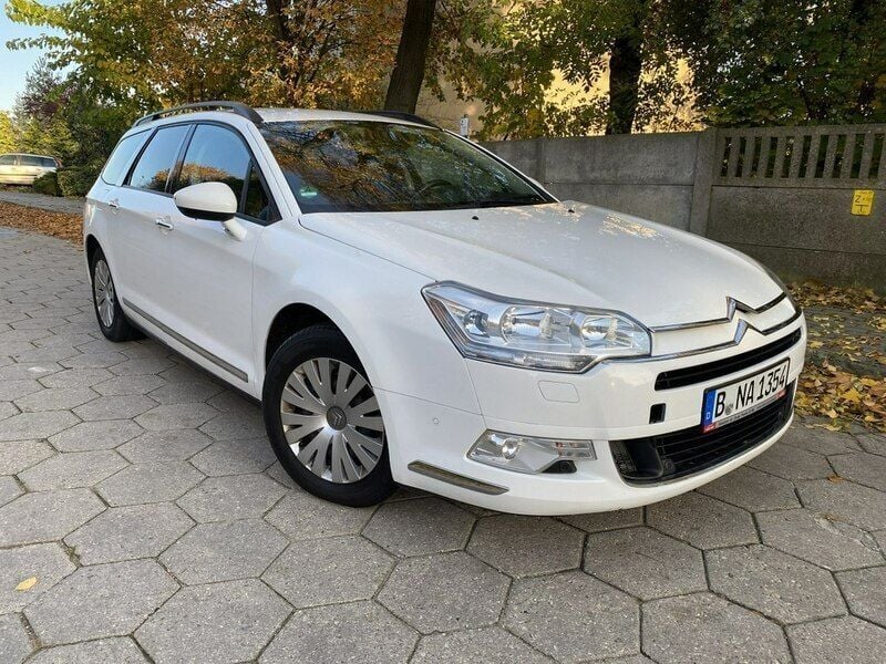 Używany Citroën C5 109 KM (80 kW) 2009 Biały Sedan/Limuzyna