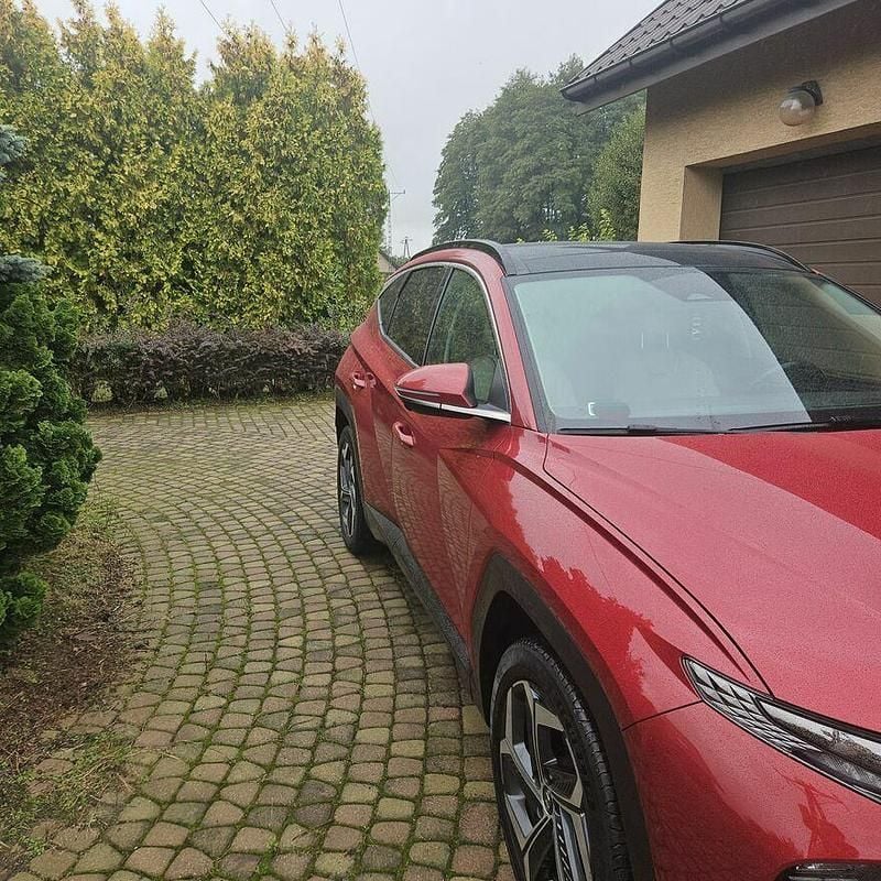 Używany Hyundai Tucson 2021 Czerwony SUV