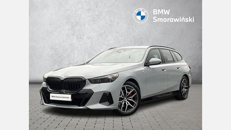 Używany BMW 520 Comfort Edition 197 KM (144 kW) 2024 Szary brooklyn m metalizowany Kombi