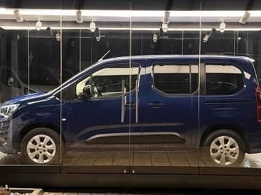 Niebieski Używany 2022 Opel Combo Edition+ Hatchback | 55 955 zł - Obraz 1/4