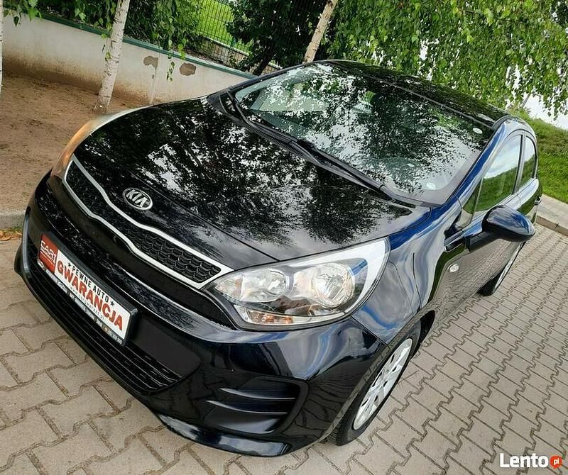 Używany Kia Rio 85 KM (62 kW) 2015 Czarny Hatchback