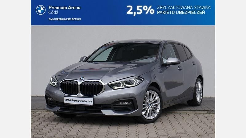 Używany BMW 118 Advantage 136 KM (100 kW) 2024 Szary skyscraper m metalizowany Hatchback