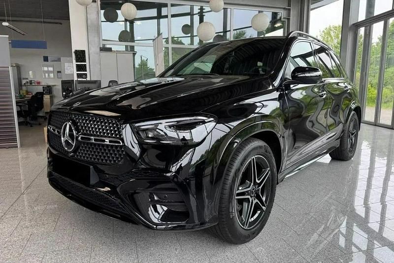 Czarny (metalik) Nowe 2025 Mercedes GLE53 AMG AMG SUV | 437 890 zł - Obraz 1/4