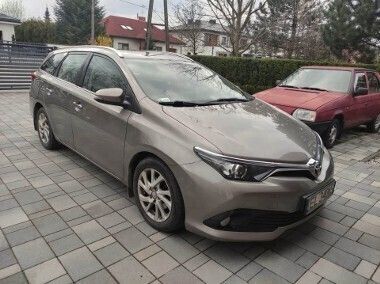 Beżowy Używany 2015 Toyota Auris Comfort Kombi | 41 999 zł (Uczciwa cena) - Obraz 1/4