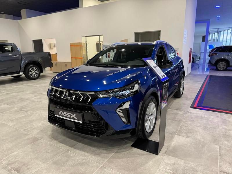 Niebieski Używany 2024 Mitsubishi ASX SUV | 101 990 zł - Obraz 1/4