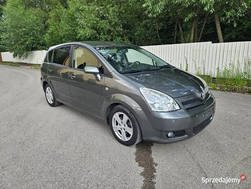 Grafitowy Używany 2006 Toyota Corolla Verso Minivan | 13 900 zł (Dość drogi) - Obraz 1/4