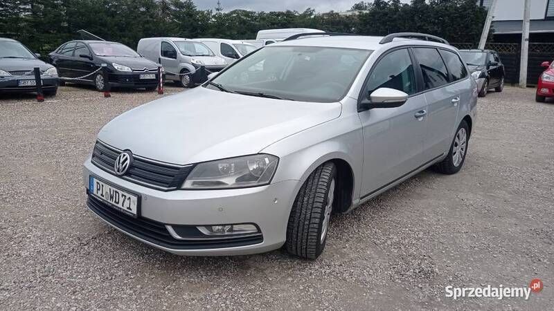 Srebrny Używany 2011 VW Passat Sedan/Limuzyna | 26 900 zł (Uczciwa cena) - Obraz 1/4