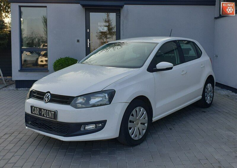 Biały Używany 2012 VW Polo Hatchback | 7900 zł - Obraz 1/4