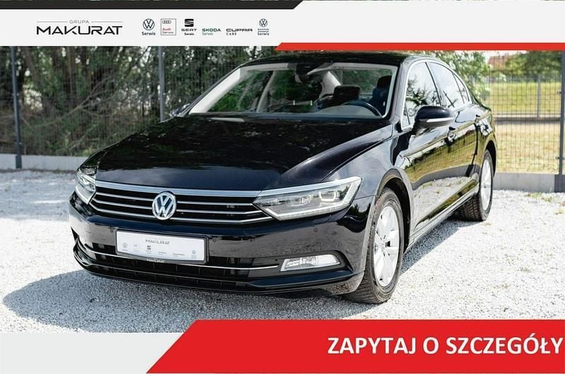 Czarny Używany 2018 VW Passat Comfortline Sedan/Limuzyna | 59 800 zł (Dobra cena) - Obraz 1/4