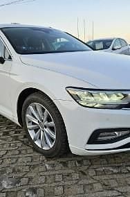 Używany VW Passat 150 KM (110 kW) 2019 Biały (metalik) Kombi