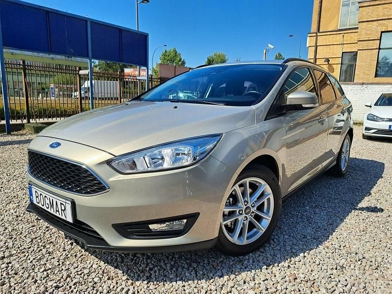Beżowy Używany 2018 Ford Focus Kombi | 42 900 zł (Dobra cena) - Obraz 1/4