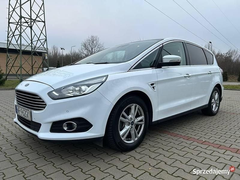 Używany Ford S-MAX S 2017 Biały Minivan