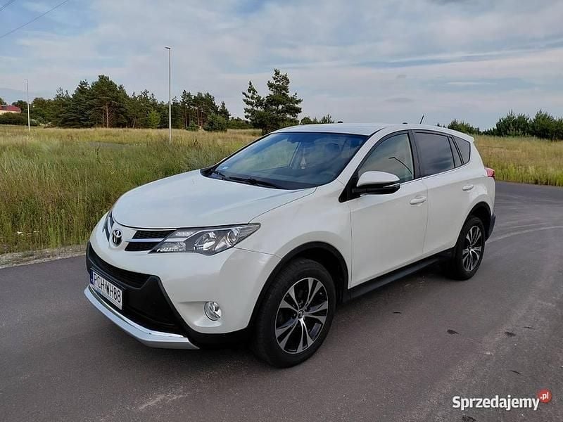Biały Używany 2015 Toyota RAV4 SUV | 53 900 zł (Uczciwa cena) - Obraz 1/4