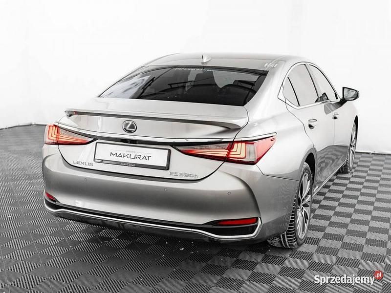 Używany Lexus ES300H 2019 Beżowy Sedan/Limuzyna