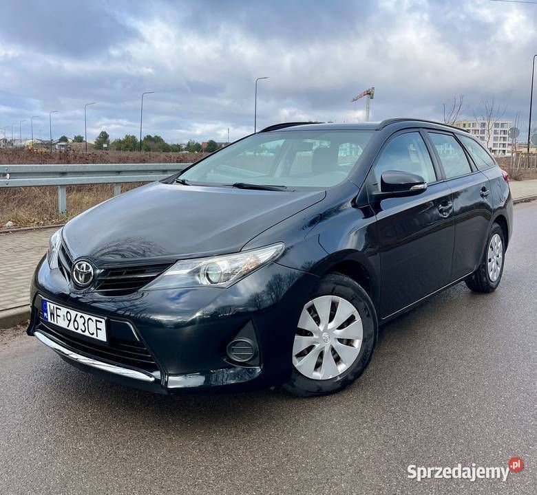 Używany 2014 Toyota Auris Kombi | 37 900 zł (Uczciwa cena) - Obraz 1/4