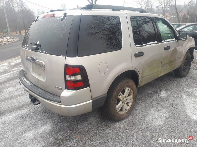 Używany Ford Explorer 2006 Żółty SUV